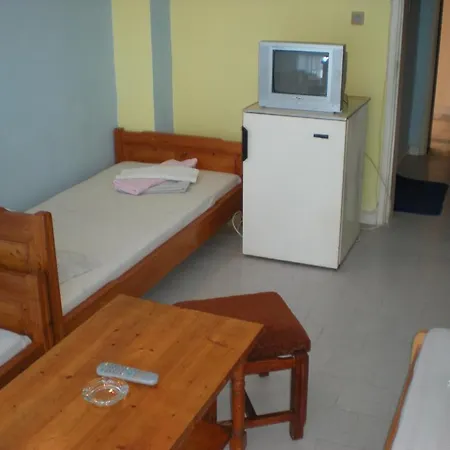 Hotel Strajica *