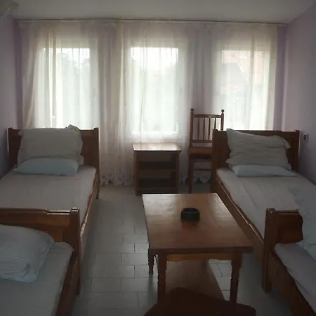 Hotel Strajica *