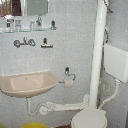 Strajica Отель Лозенец