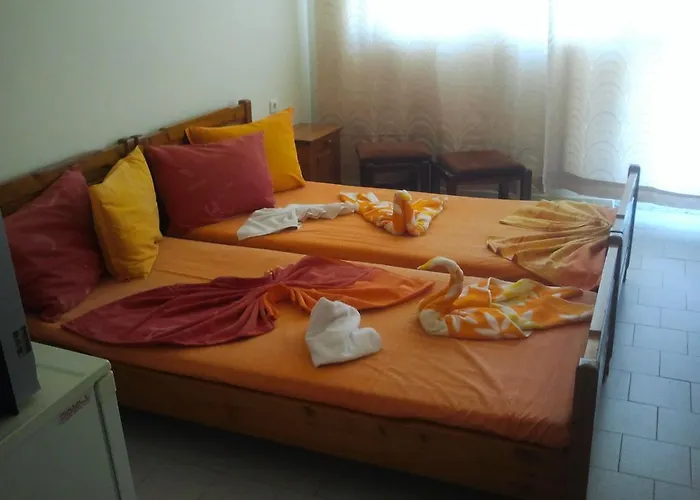 Hotel Strajica Lozenec